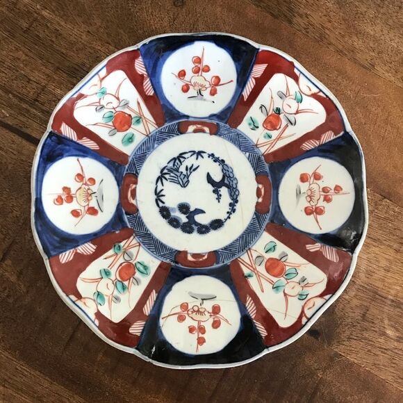 Antique hand painted IMARI scalloped plate damaged - Picture 6 of 6